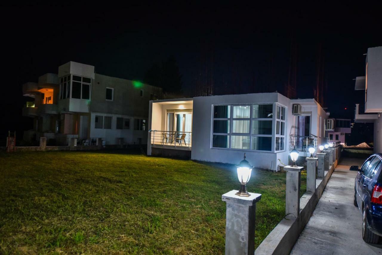 S Apartments Ulcinj Exterior photo